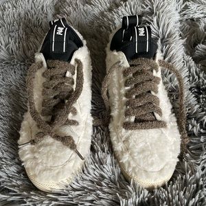 NWOB P448 faux shearling sneakers